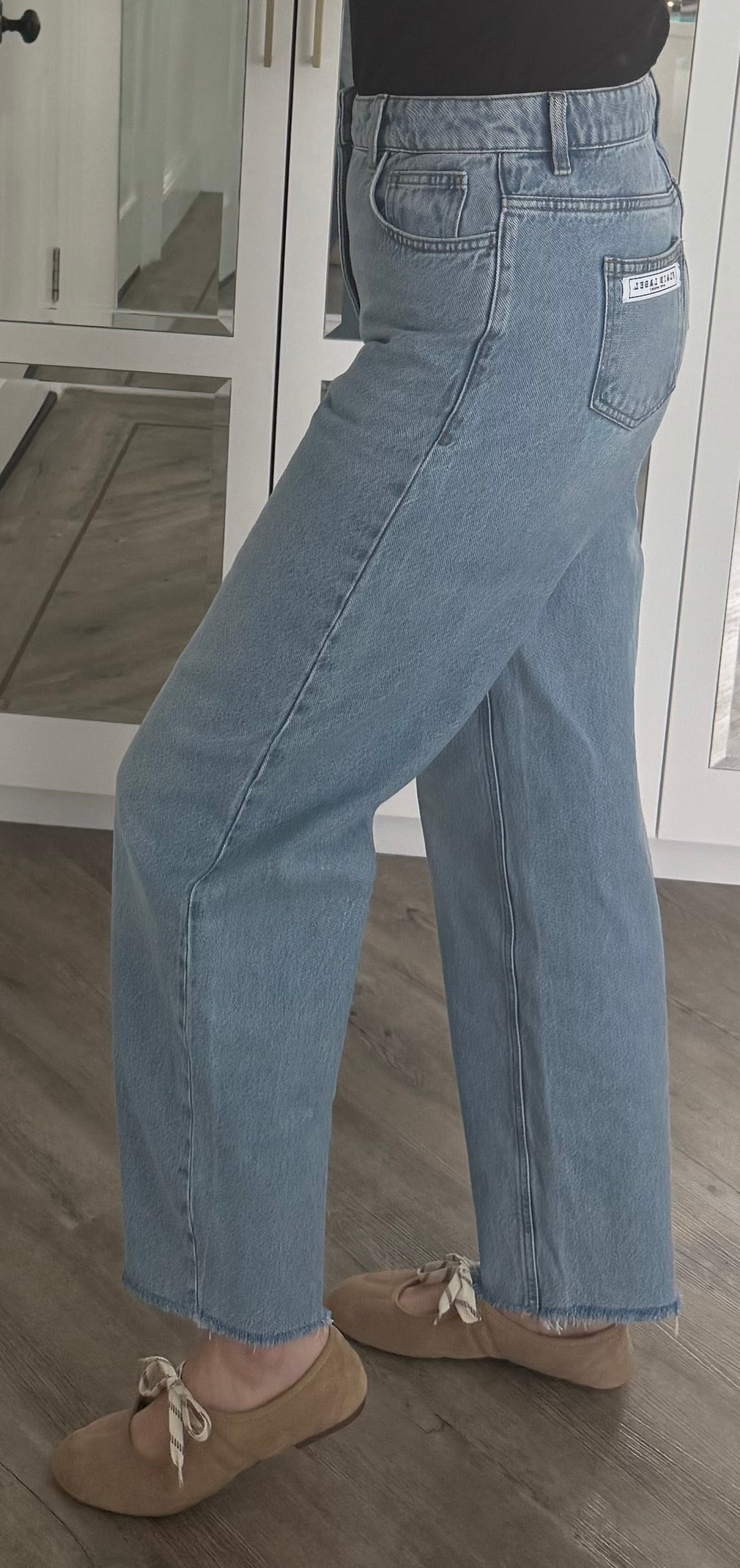 THE “BARREL” BLUE JEAN