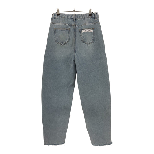 THE “BARREL” BLUE JEAN